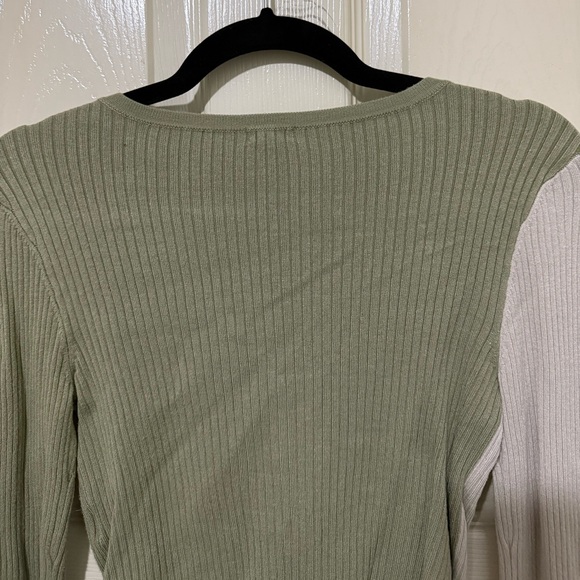 Garage Two-Tone Ribbed Cropped Cardigan Top | Green & Beige | Size S - Picture 9 of 9